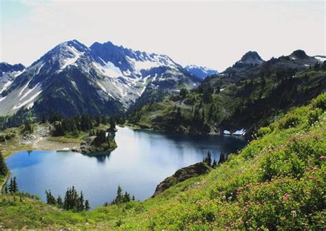 Heart Shaped Lake Olympic National Park Washington Usa Olympic