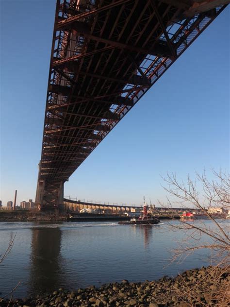 Hell Gate Bridge Between Queens and Manhattan, New York City