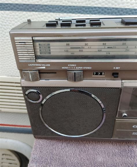 Grundig Rr A Radiomagnetofon Db Stan Sprawd Poznan Kup Teraz