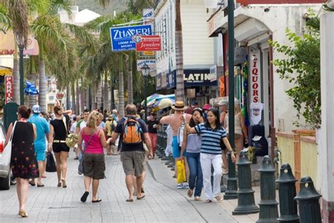 St. Maarten - St. Martin Shop and Beach Tour