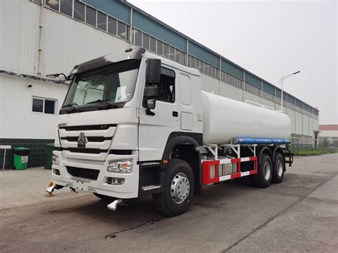 Sinotruk Howo Water Cart Tank Truck M Cbm Spraying Water Truck