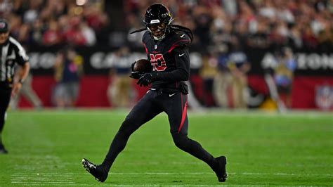 Cardinals Offense A Different Deal With Wr Deandre Hopkins Back In Win Over Saints