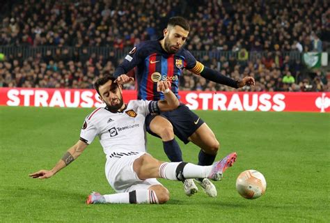 Barcelona Fight Back To Secure Thrilling 2 2 Draw With Man United Reuters