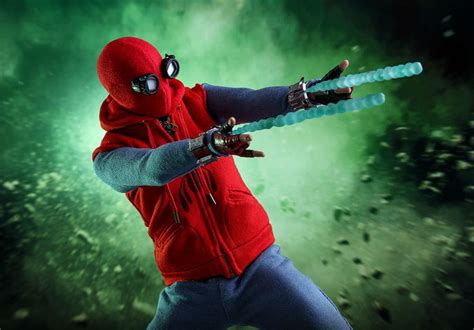 Toyhaven Hot Toys 1 6th Scale Spider Man Homemade Suit Version 12 Inch Collectible Figure Preview