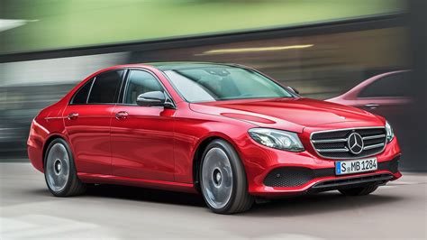 2016 Mercedes Benz E Class With Sports Grille Fonds Décran Et Images