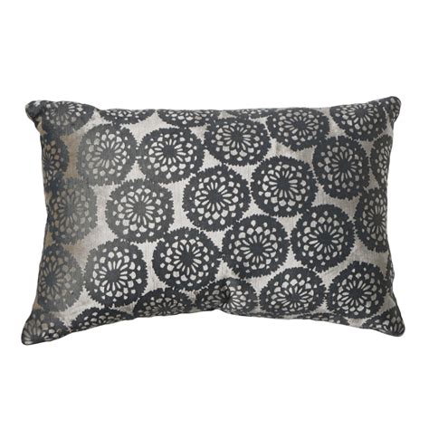 Circle Pattern Velvet Pillow Wellroomed