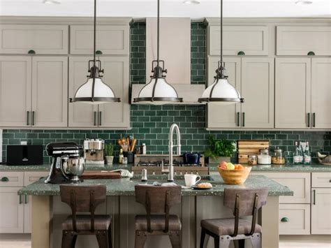 Subway Tile Backsplashes Pictures Ideas Tips From Hgtv Hgtv