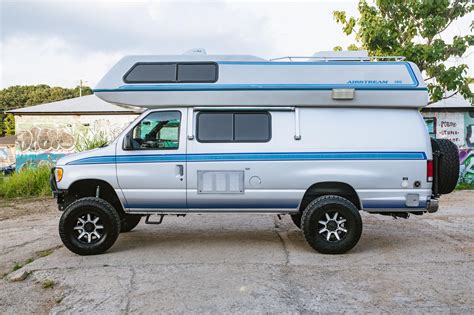 Ford E 350 Aistream Motorhome Promises A Rent Free Adventurous Life At A Low Cost Autoevolution