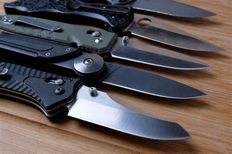 EDC Knife Blade Edges (The 3 Types Explained)