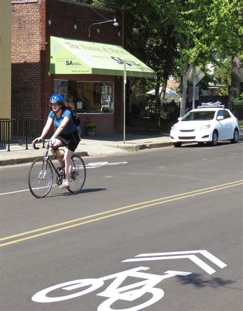 Memphis Cyclist: View of Memphis drivers may not be all bad from