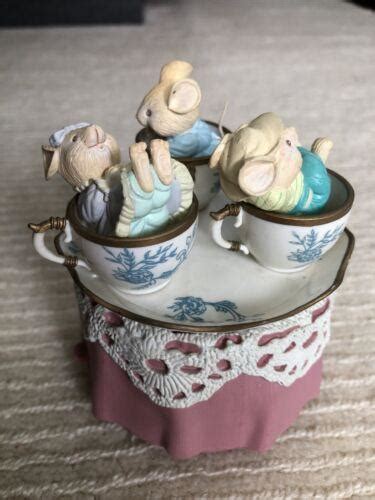 Enesco Vintage Tea For Two Music Box Three Mice In Spinning Tea Cup