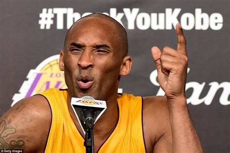 Kobe Bryant Scores 60 Points And Wins Final Game With La Lakers Daily