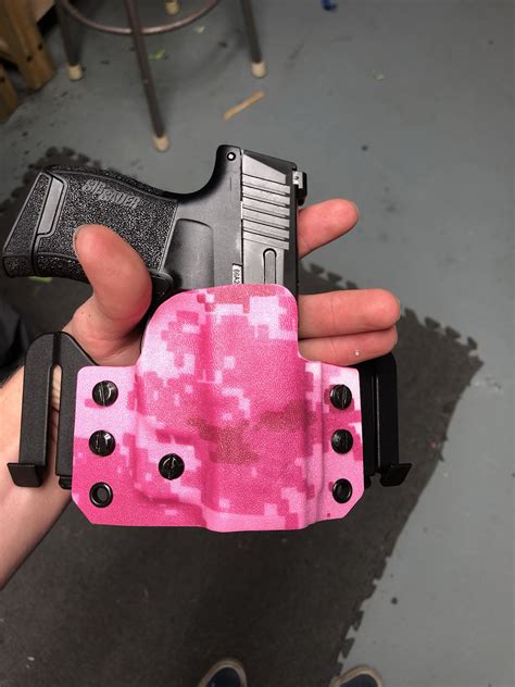 Digital Camo Hot Pink Kydex Holster With Images Concealed Carry