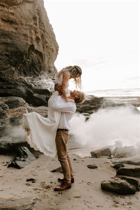 Pin By El Dunfield Photography On Wedding Vibes Romantic Beach Photos