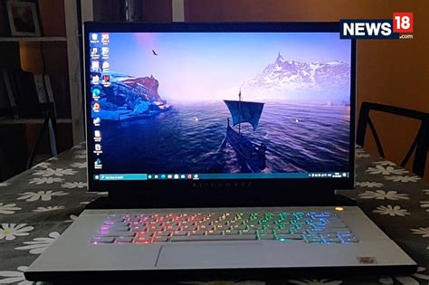 Alienware m15 R3 Review: A Super Powerful Gaming Laptop, But Way Too ...