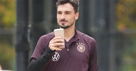 BVB holt DFB Stars mit Privatjet ab und kassiert dafür Lob von Hummels