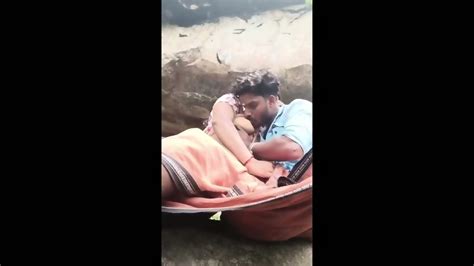 Tamil Girlfriend Ki Outdoor Sex Mms Tape