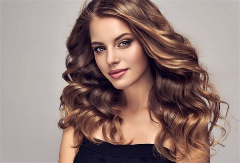 10 Wavy Brown Hairstyles For An Effortlessly Beautiful Look Hairdo Hairstyle