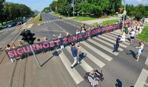 Znak Solidarnosti Diljem Hrvatske Odr Ani Prosvjedi Zbog Zlo Ina U Bih