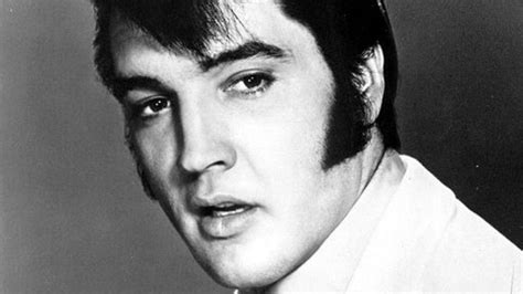 We've Been Completely Fooled About Elvis' Hair This Whole Time