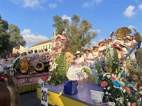 La Batalla De Las Flores En Valencia En Im Genes Las Provincias