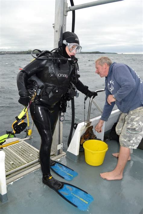 Pin By Karl May On Scuba Scuba Diver Girls Scuba Girl Wetsuit Scuba