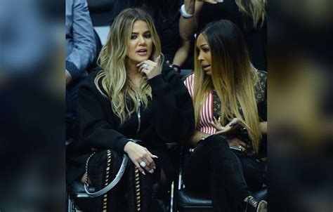 Tristan Thompson & Khloe Kardashian Secretly Married? See Her Diamond Ring!