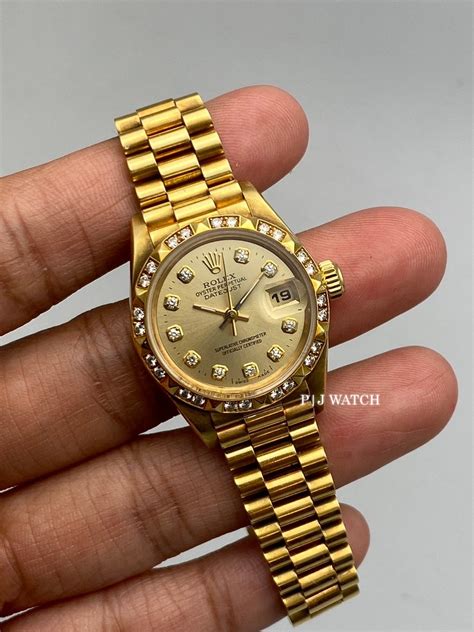 Rolex Lady Datejust 28mm 18k Yellow Gold President Pyramid Diamonds Bezel Ref79258