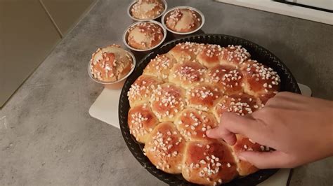 BRIOCHE SANS BEURRE ET SUPERBE MOELLEUSE YouTube