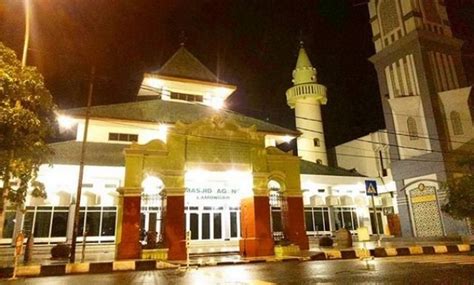 10 Gambar Masjid Agung Lamongan Tinggi Menara Keunikan Matob Bisnis