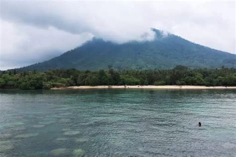 KKP Pasang Rambu Jalur Evakuasi Di Pulau Sebesi Ini Alasannya Hallo