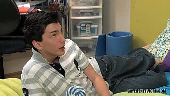 A Los Chicos De Piruletas Les Encantan Las Pollas Duras XVIDEOS