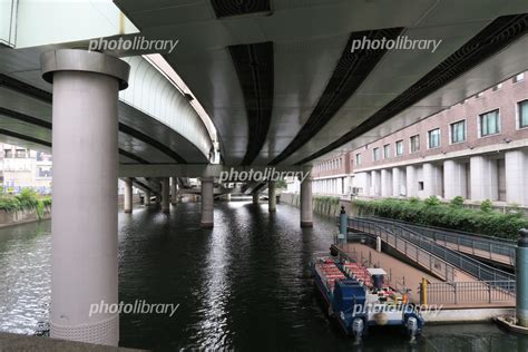 東京都中央区日本橋の風景 写真素材 4557122 フォトライブラリー Photolibrary