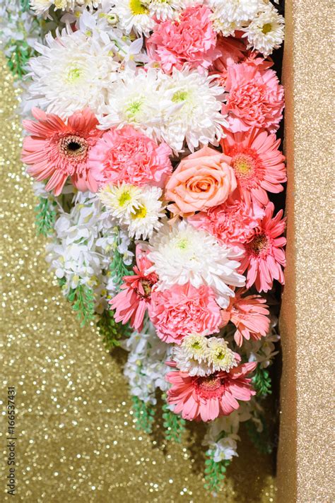 flower backdrop with many types of pastel flowers on wedding backdrop ...