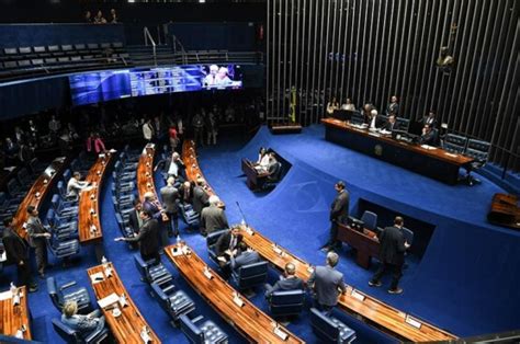 Taxa Das Blusinhas Senado Aprova Taxa O De Compras Internacionais