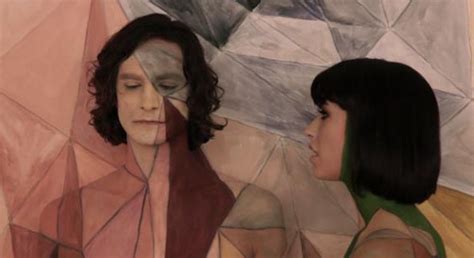 Testo Traduzione Video Somebody That I Used To Know Gotye Feat Kimbra