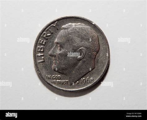 a 1968 USA Roosevelt one Dime coine Stock Photo - Alamy