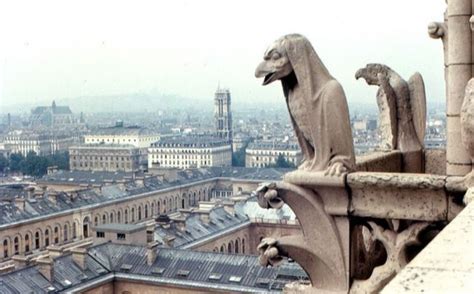 The History of Gargoyles & Grotesques (Facts, Information, Pictures ...