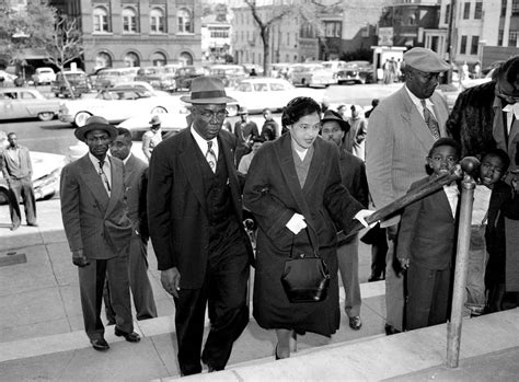 Rosa Parks arrived for trial in Montgomery Bus Boycott, Alabama ...