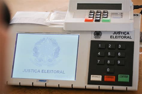 Tse Conclui Ltima Etapa De Teste De Seguran A De Urnas Eletr Nicas