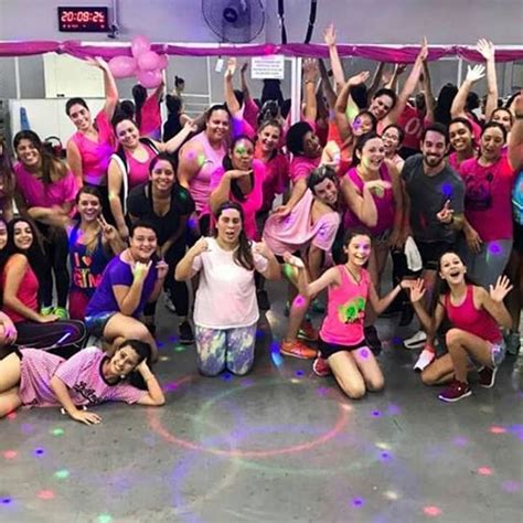 Aul O De Ritmos Zumba Outubro Rosa Da Academia Winner Foi Um Sucesso