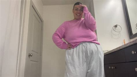 Weighing In My New Gains BBW CHLOE Clips4sale