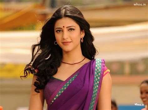 Shruti Hassan In Purple Saree Hd Wallpaper