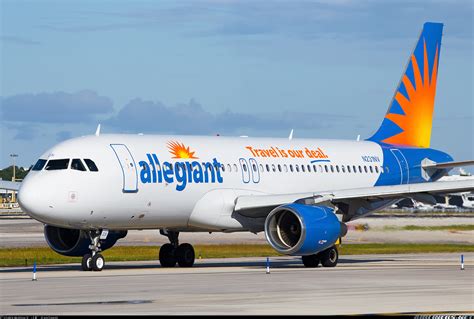 Airbus A320 214 Allegiant Air Aviation Photo 4776671