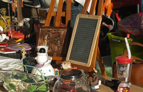 Brocantes Et Vide Greniers Dans Les Yvelines Le Programme Du Dimanche