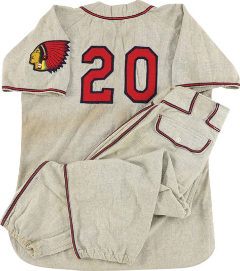 Remarkable 1940s Boston Braves Minor League Uniform