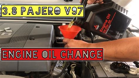 Mitsubishi Pajero V97 38l Engine Oil Change Youtube