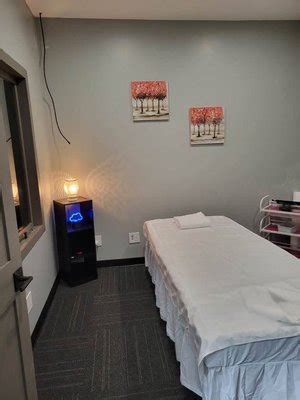 AQUA SPA - Updated January 2025 - 19 Photos - 1181 Morena Blvd, San ...