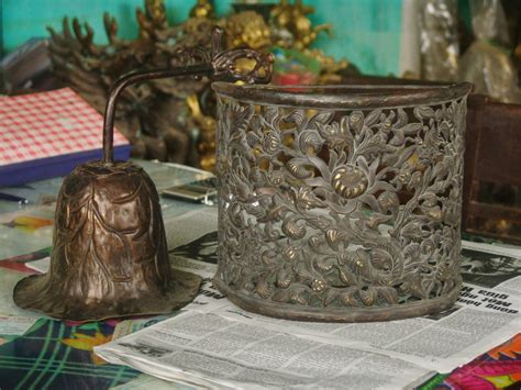 den trang tri lang duc dong phuoc kieu