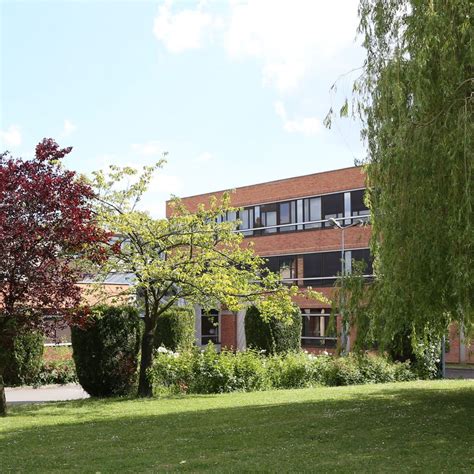 Découvrir le lycée LPO Elisa Lemonnier